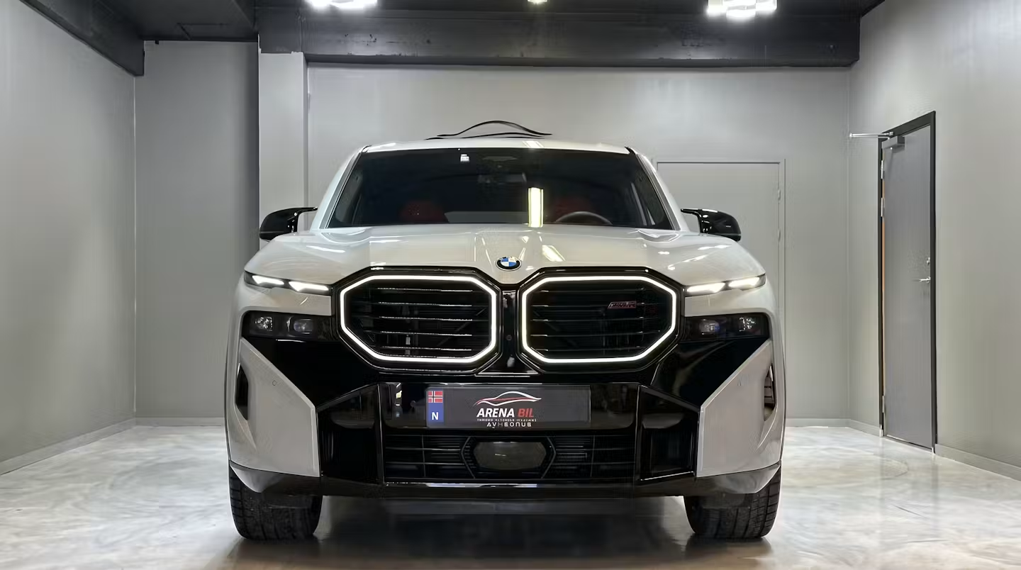 BMW XM med profesjonell keramisk lakkbeskyttelse
